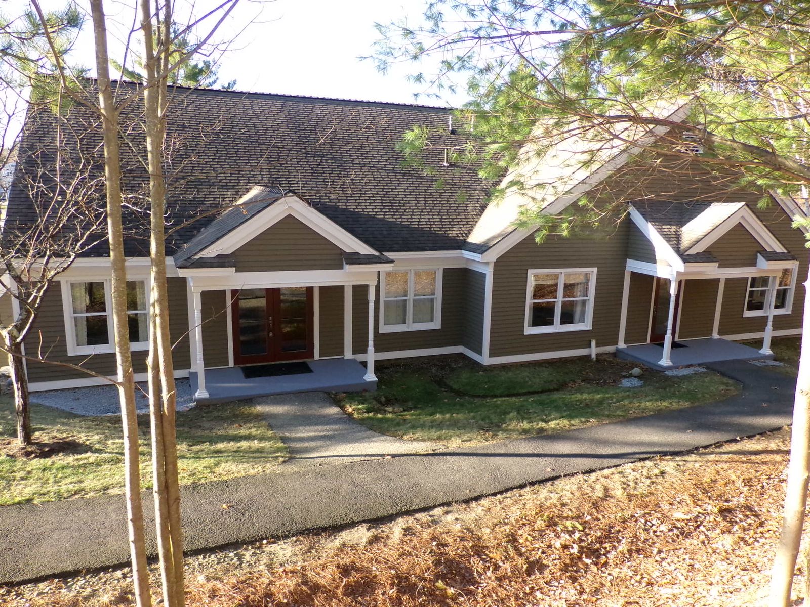 Photo 86 of 401 Gilford Ave, Unit: 122