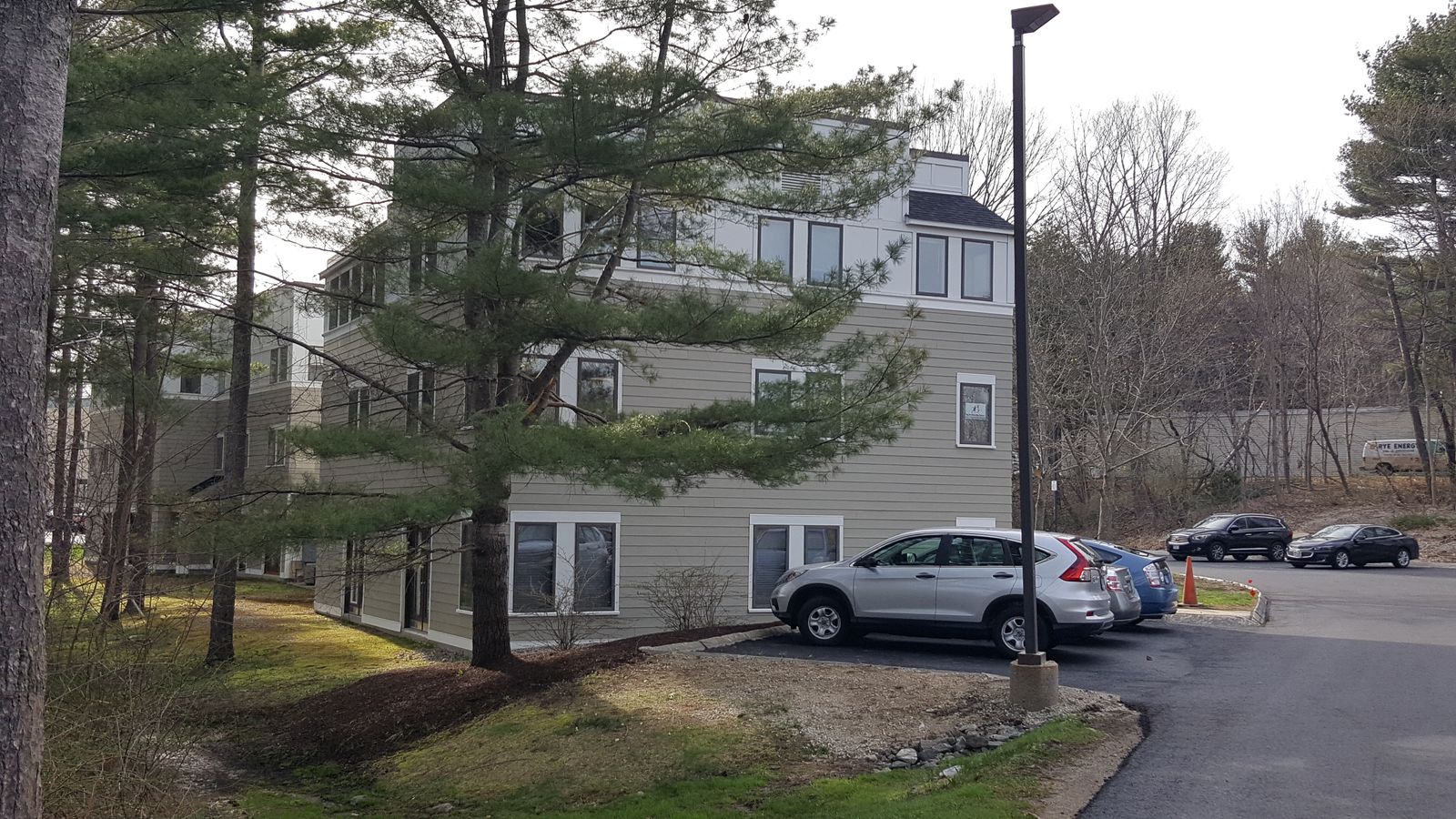 Photo 14 of 4 Greenleaf Woods Dr