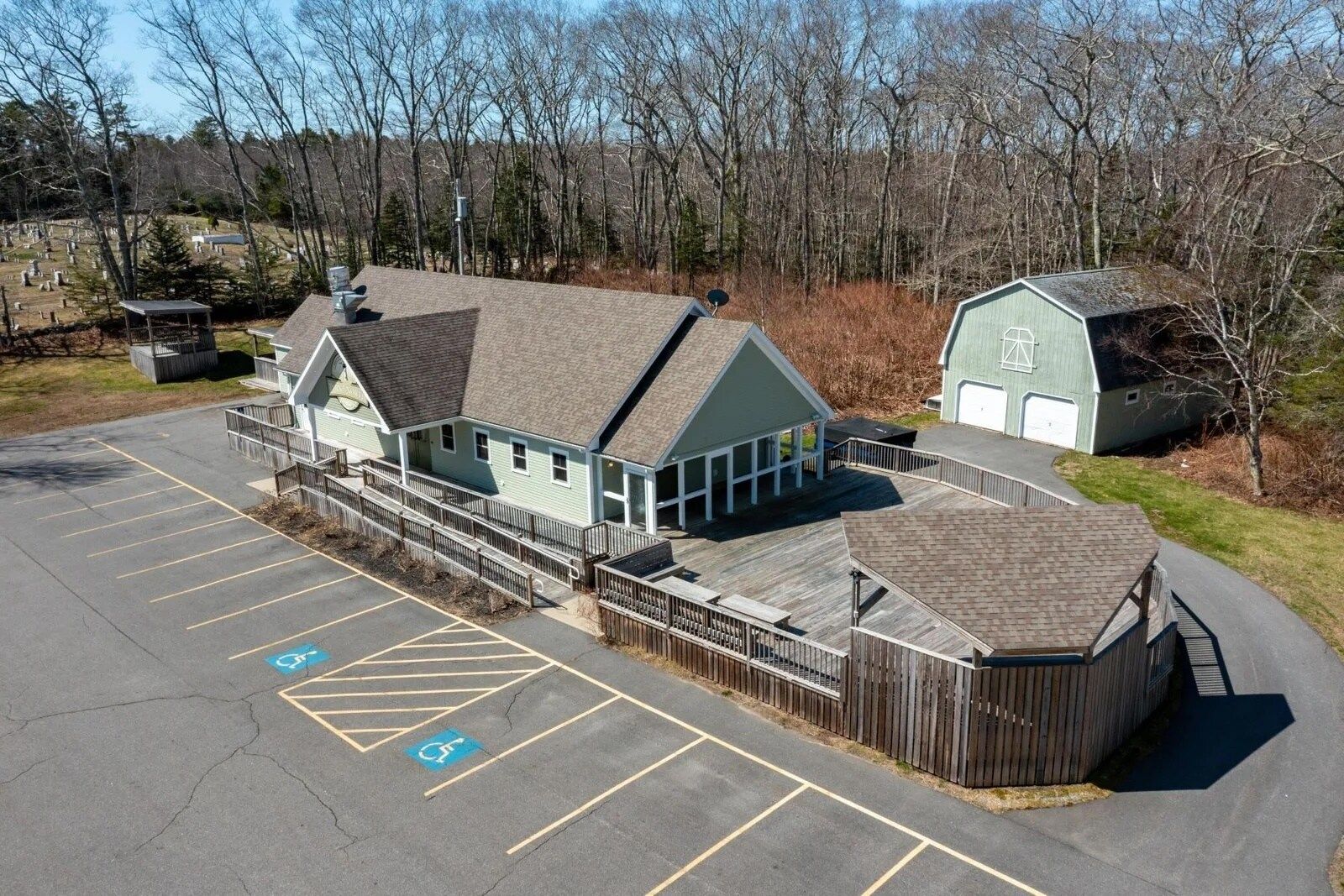 Photo 2 of 2477 Bristol Rd