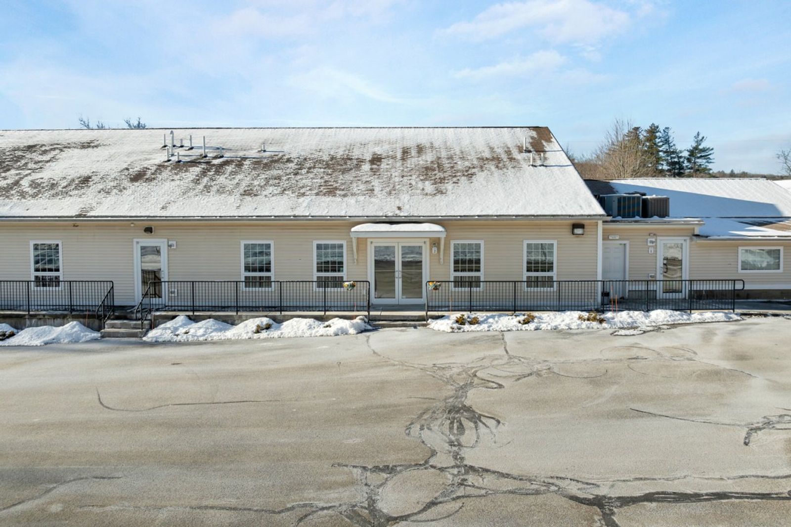 Photo 5 of 45 Londonderry Tpke