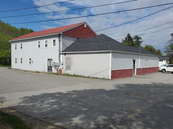 495 Main Street