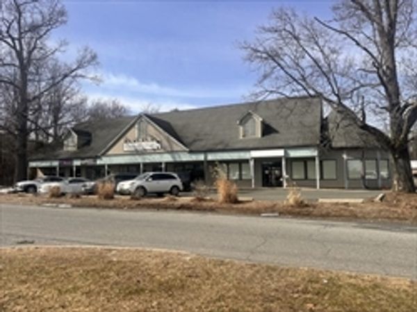16-24 Arnold Ave