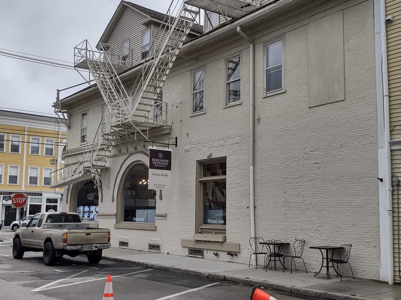 Photo 2 of 22 S Main St