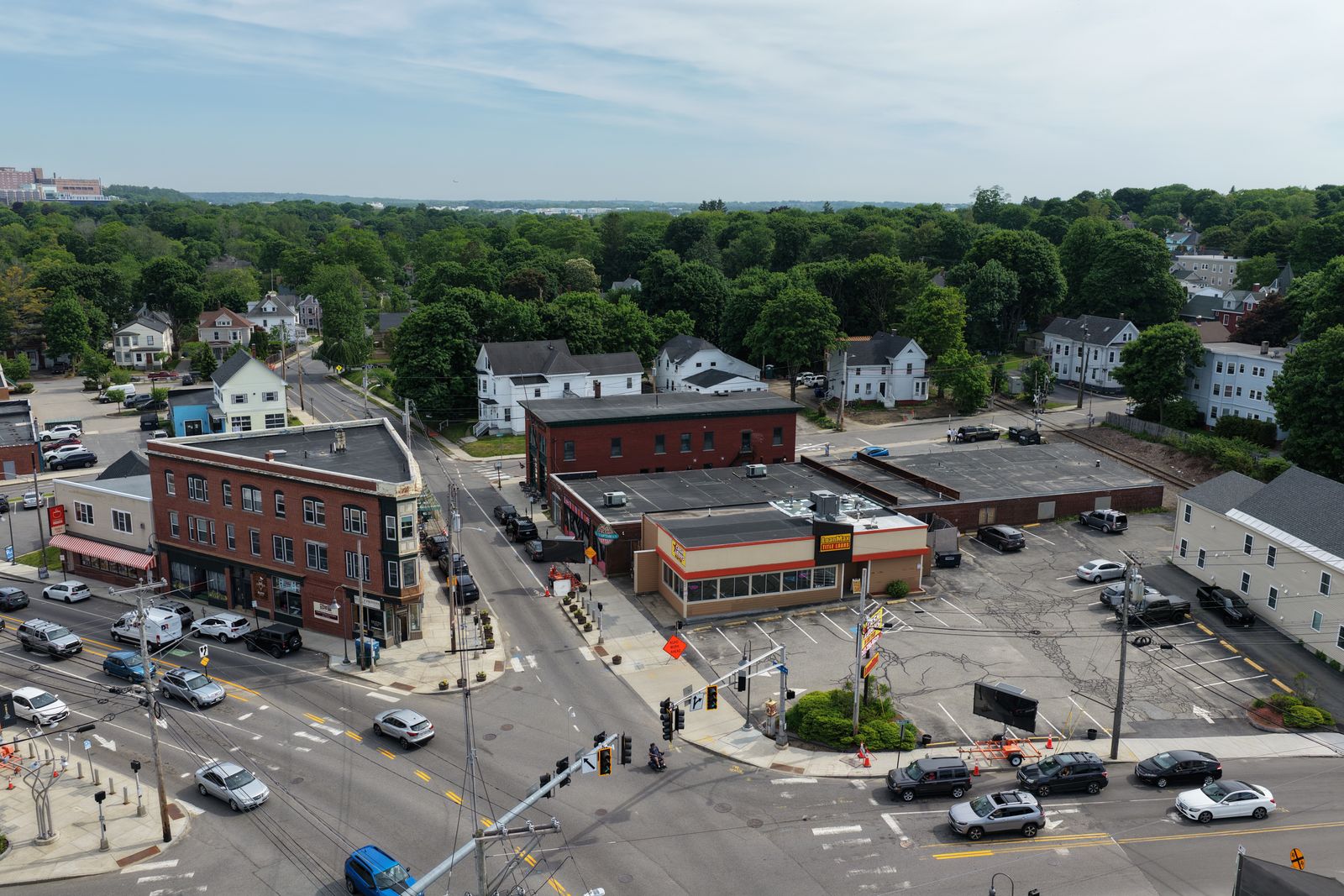 Photo 8 of 540 Deering Ave