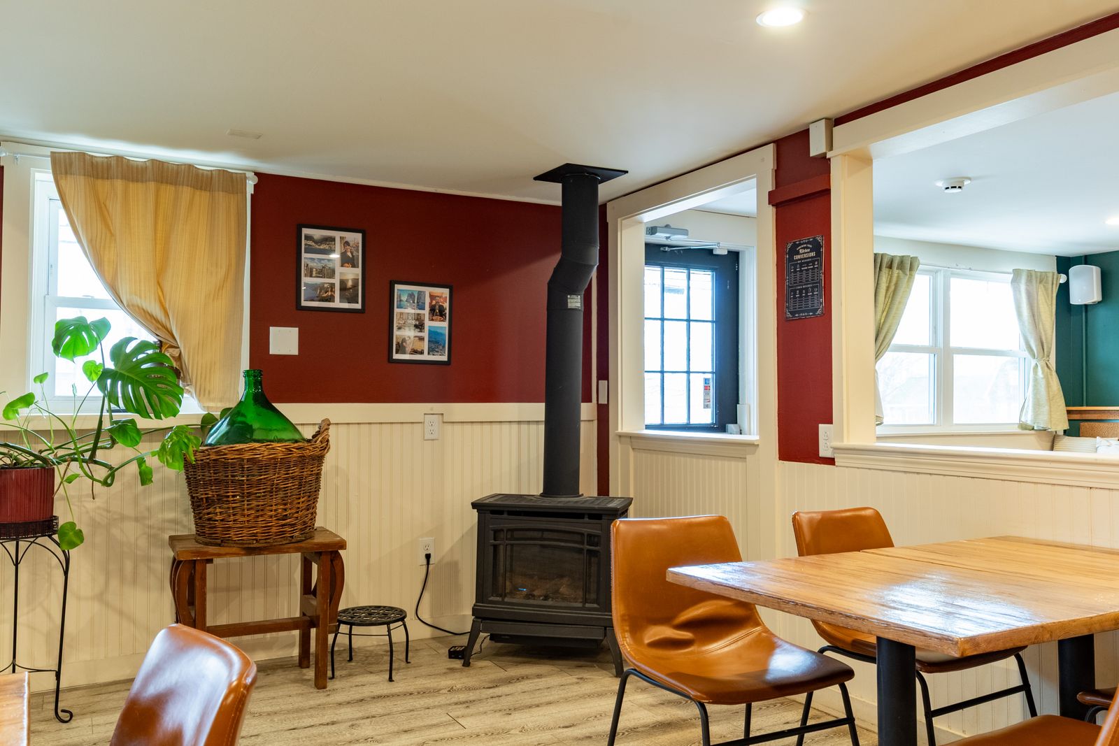 Photo 9 of 424 Walnut Hill Rd