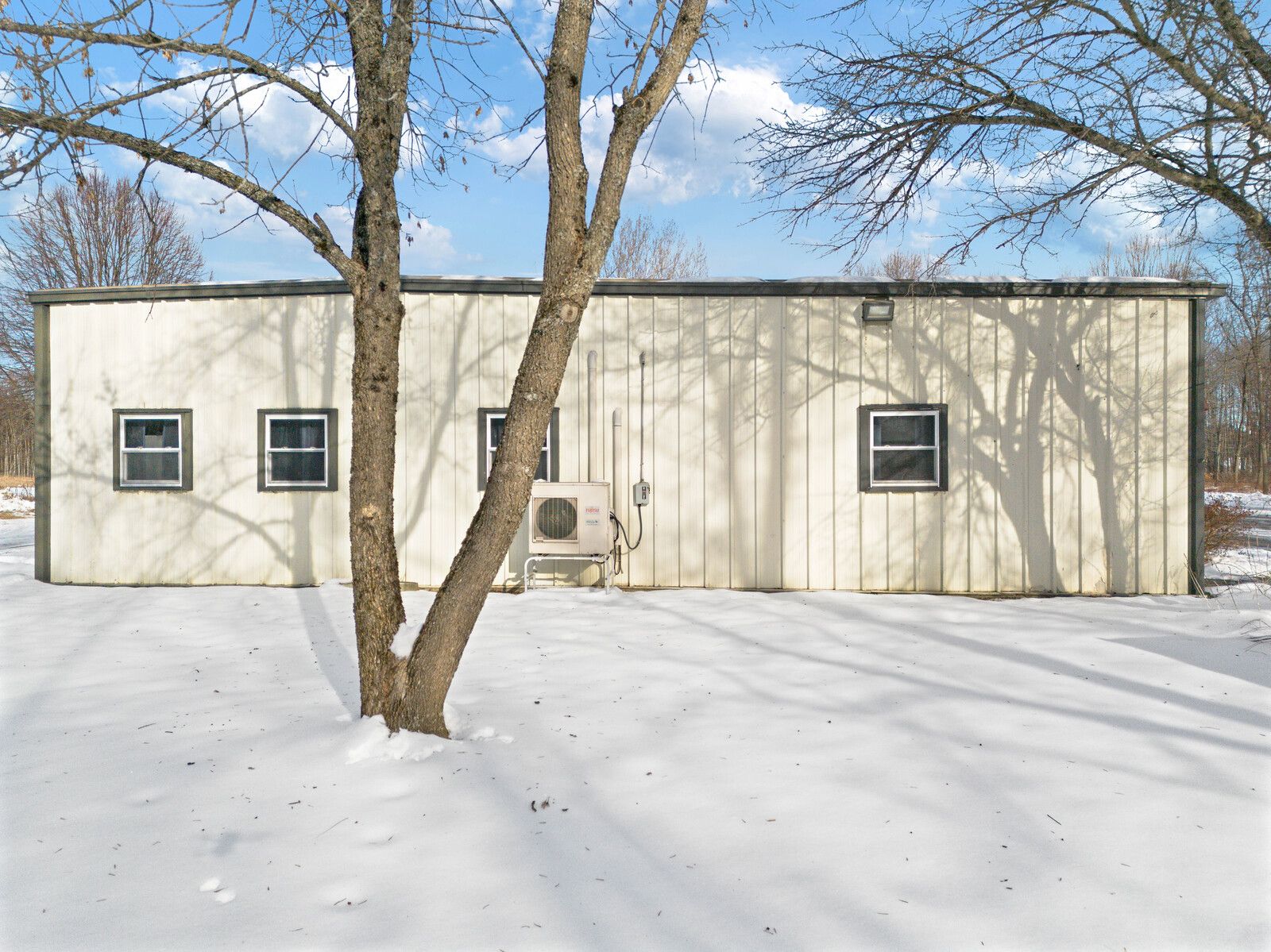 Photo 6 of 120 Drummond Ave
