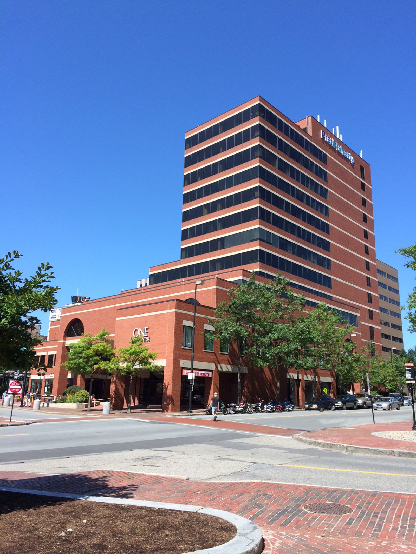 Photo 4 of 1 City Center 