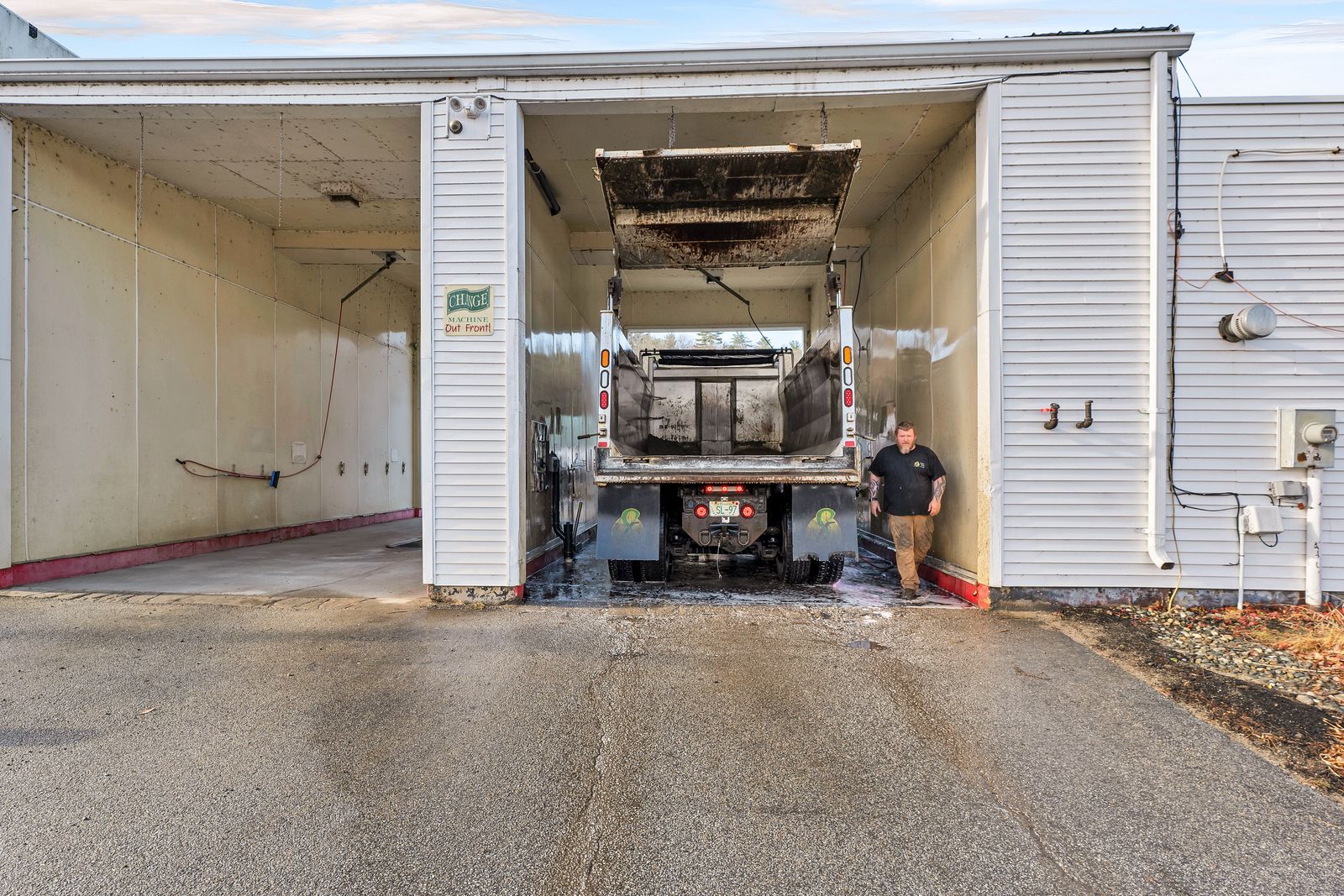 Photo 6 of EXTREME CLEAN CAR WASH FOR SALE