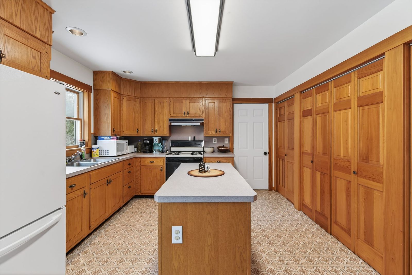 Photo 40 of 2139 Intervale Rd