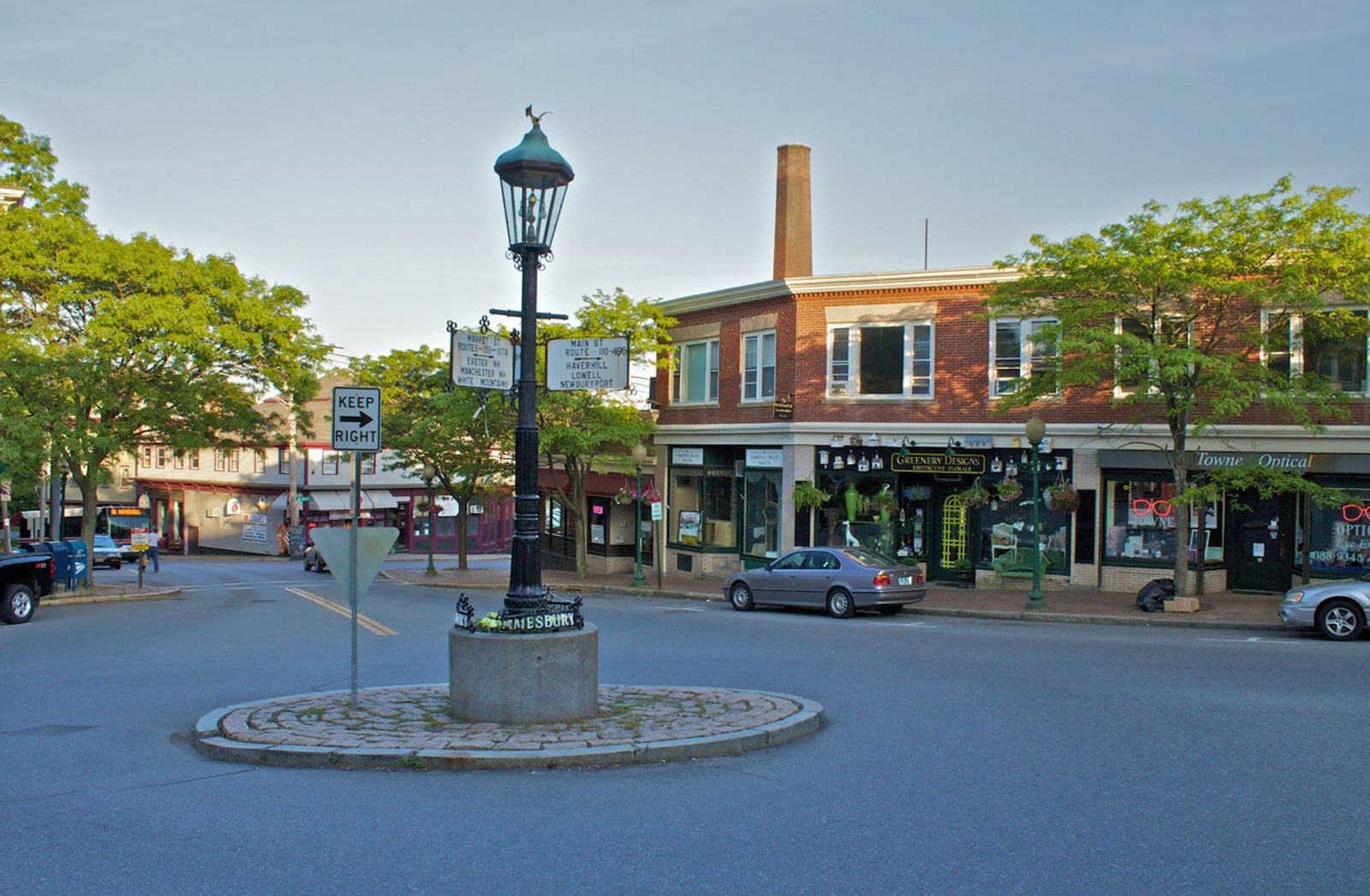 Photo 47 of 45 Main St