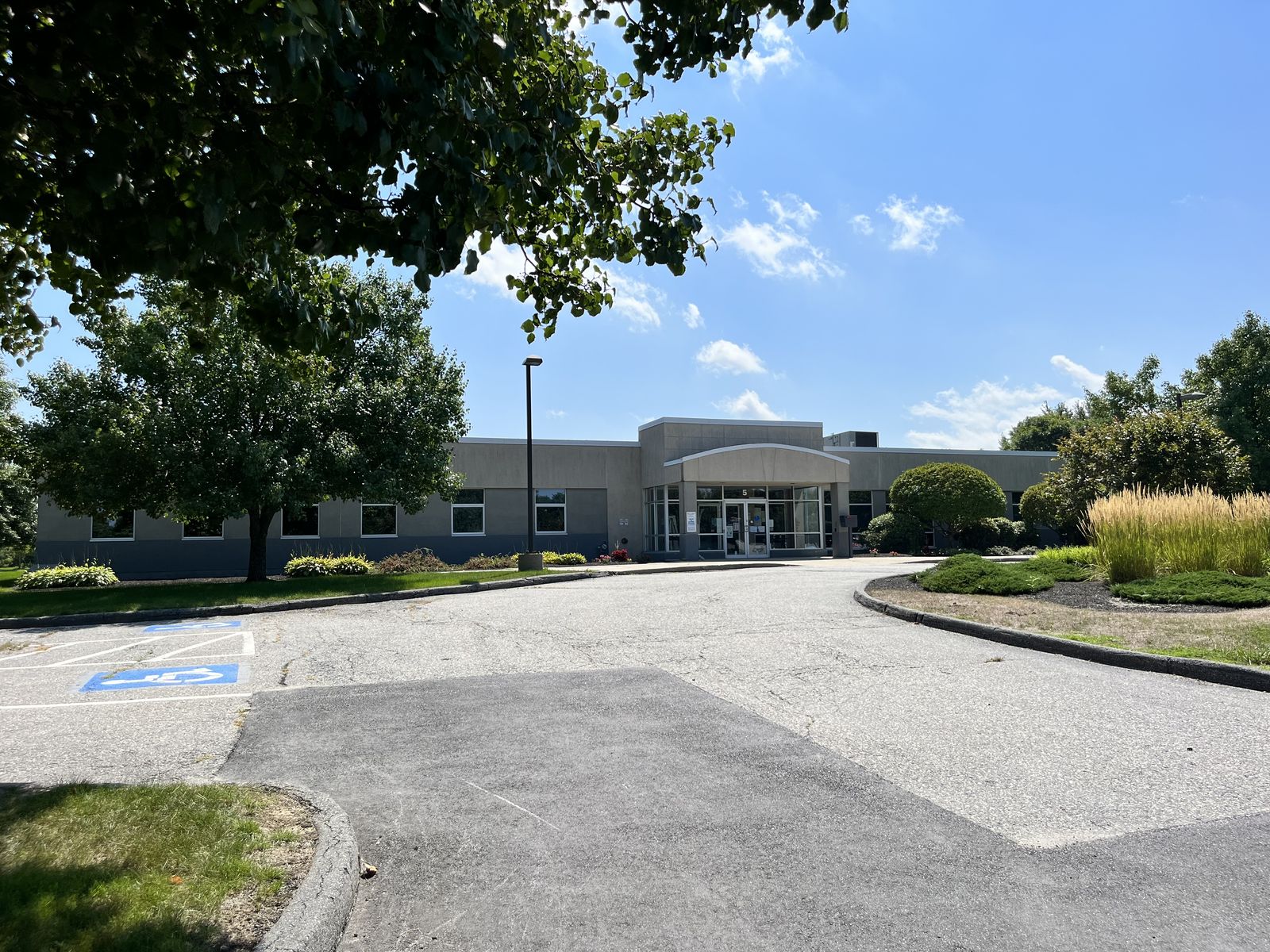 Photo 9 of 5 Mollison Way