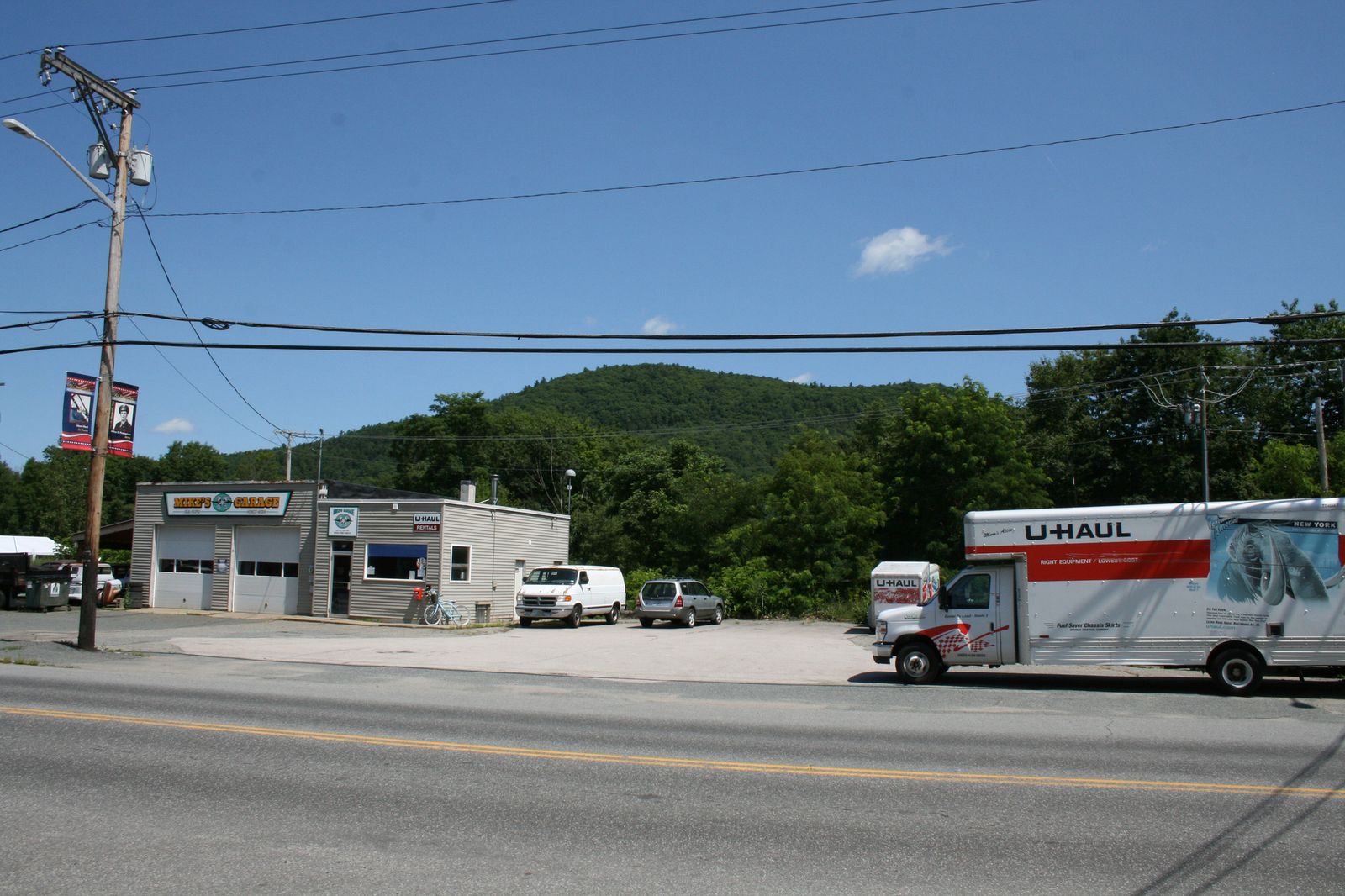 Photo 22 of 41 Central Street