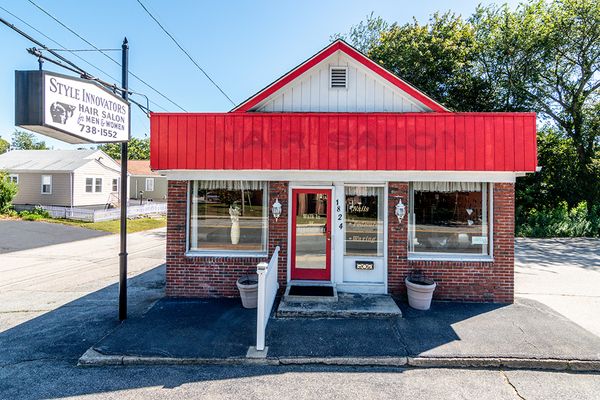 Freestanding Retail w/Ample Parking