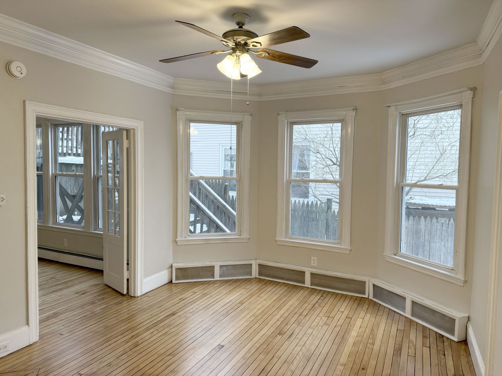 Photo 4 of 142 Sherman St.
