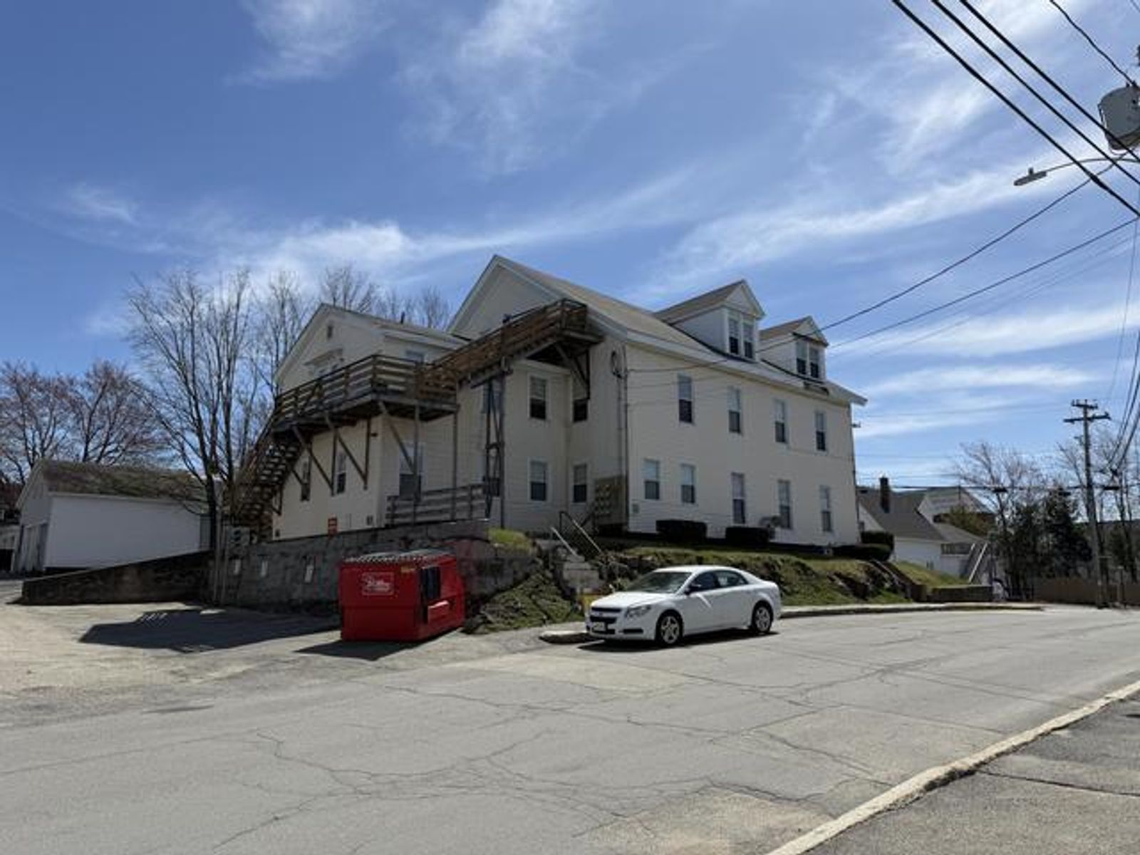Photo 8 of 344 Main St