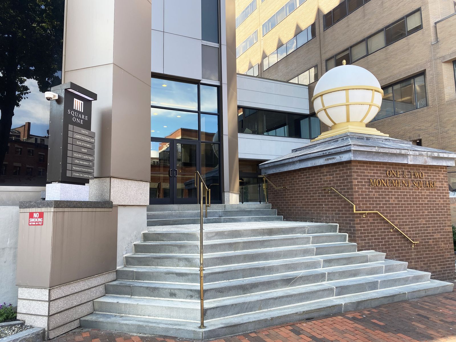Photo 11 of 1 Monument Sq