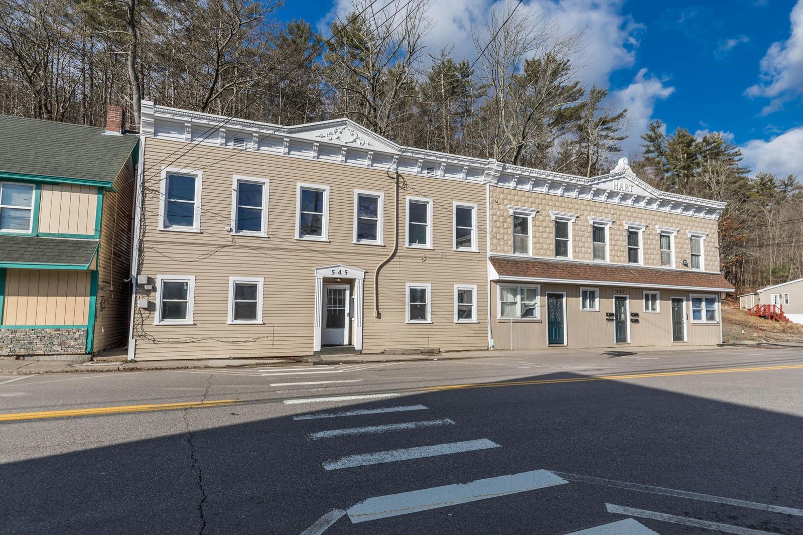 Photo 11 of 547 Main St