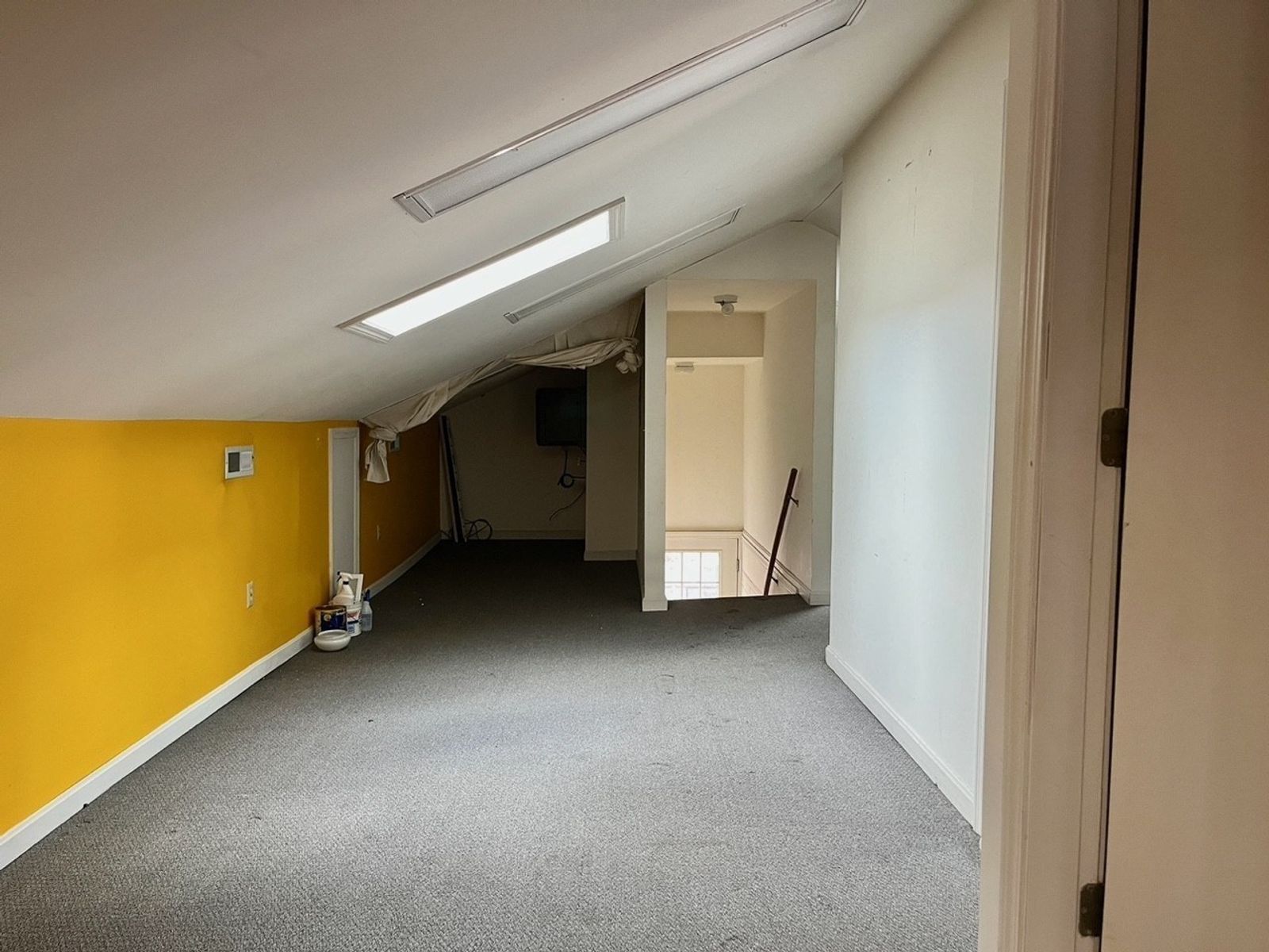 Photo 3 of 31 Bridge Street