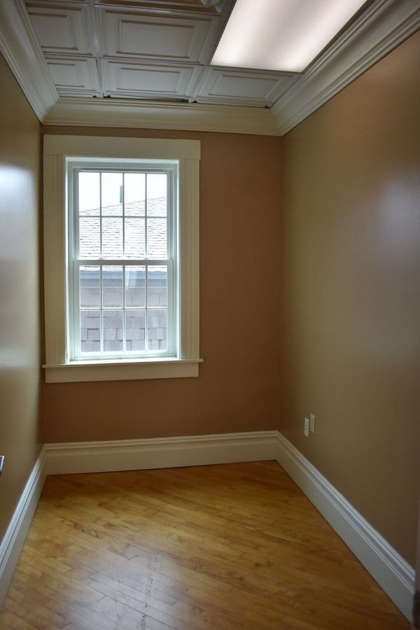 270 Pleasant Street