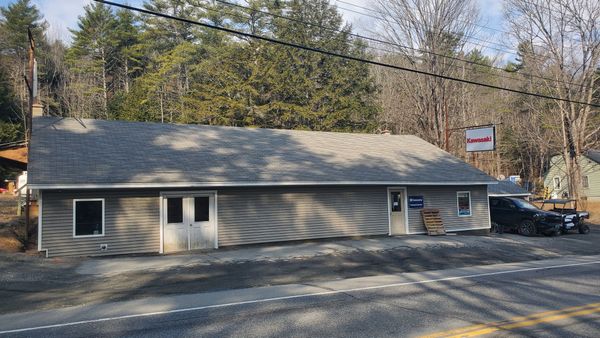 3803 Woodstock Rd.