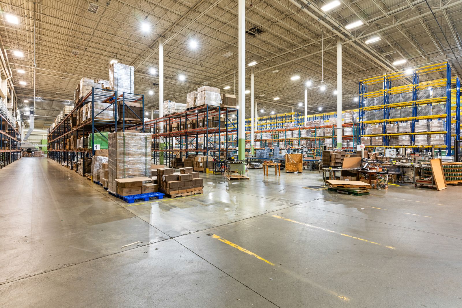 Photo 4 of Large Scale, High-Bay Warehouse