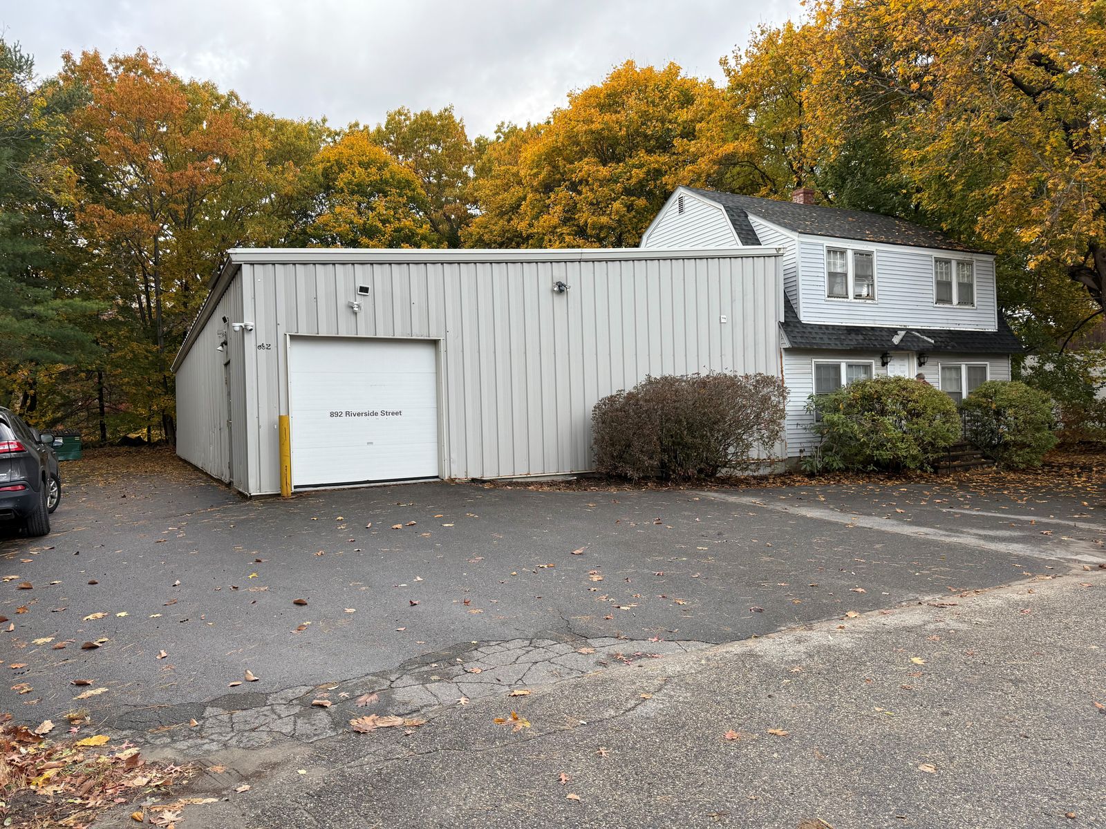 Photo 1 of 892 Riverside St