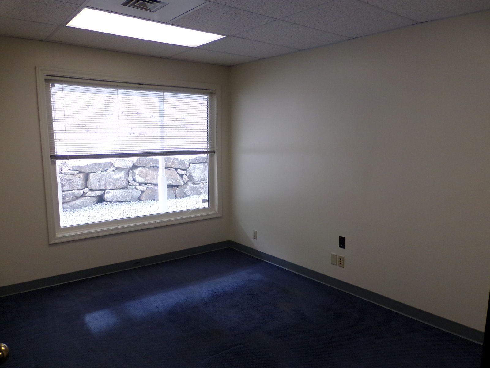 Photo 183 of 401 Gilford Ave, Unit: 122