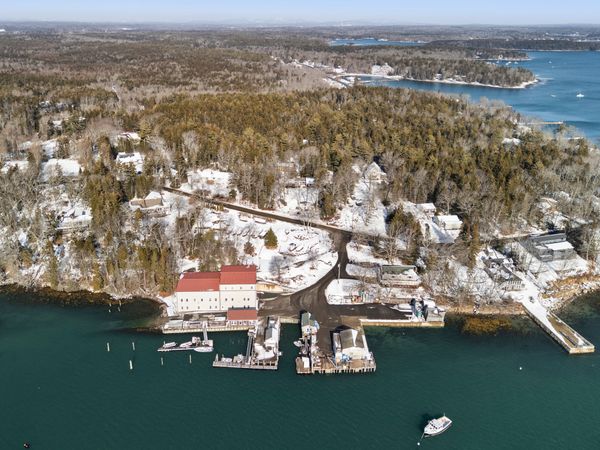 6 Boatyard Rd
