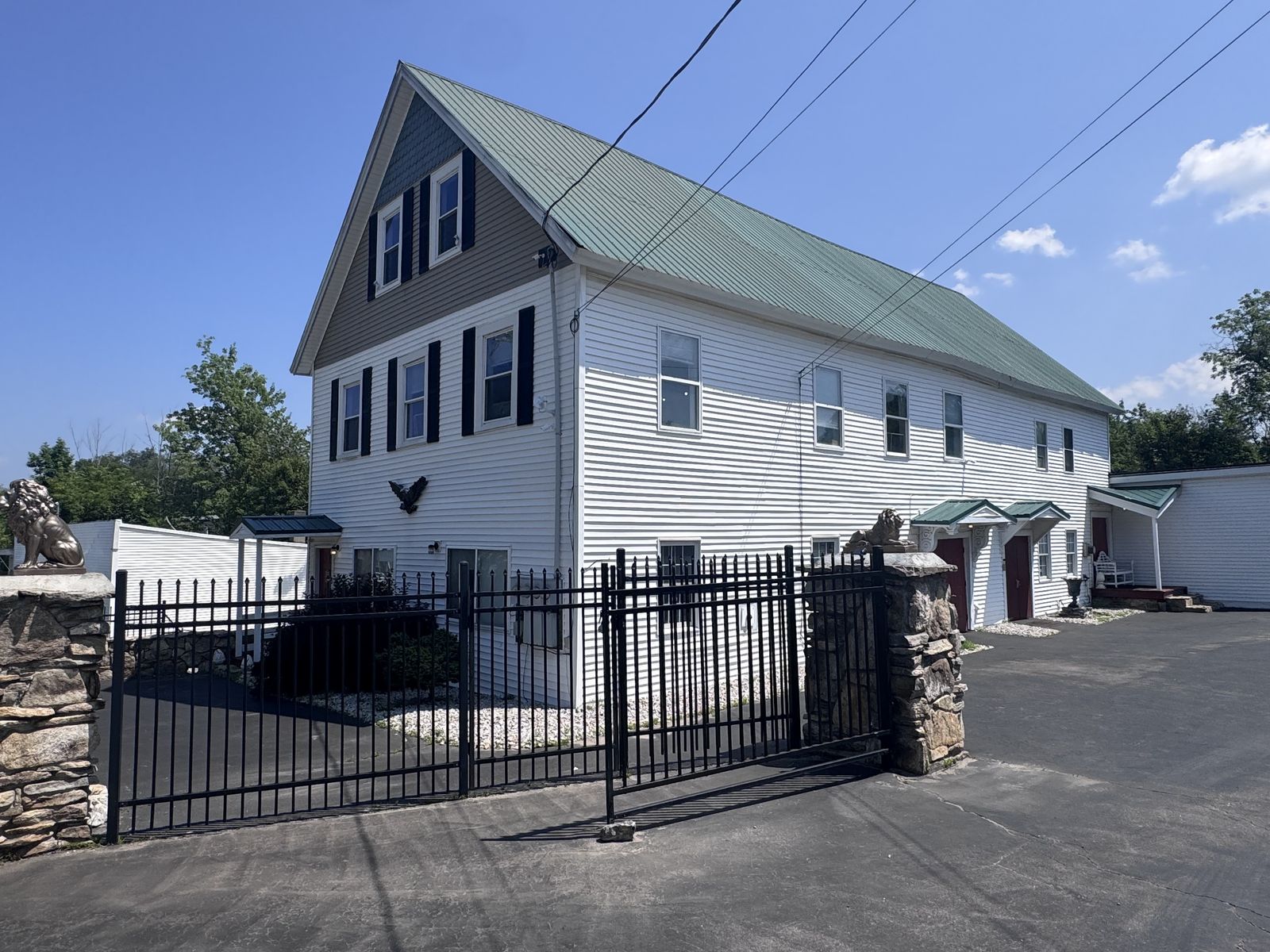 Photo 1 of 16 Concord Hill Rd