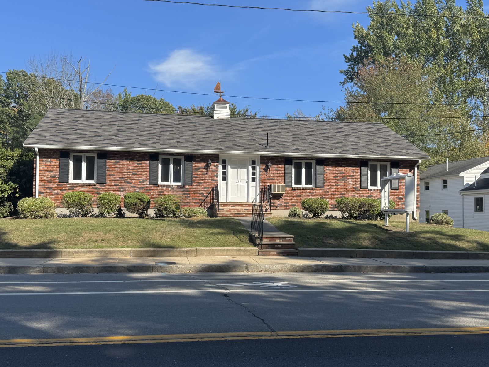 Photo 1 of 835 Forest Ave.