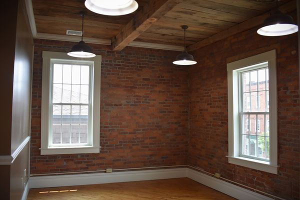 270 Pleasant Street