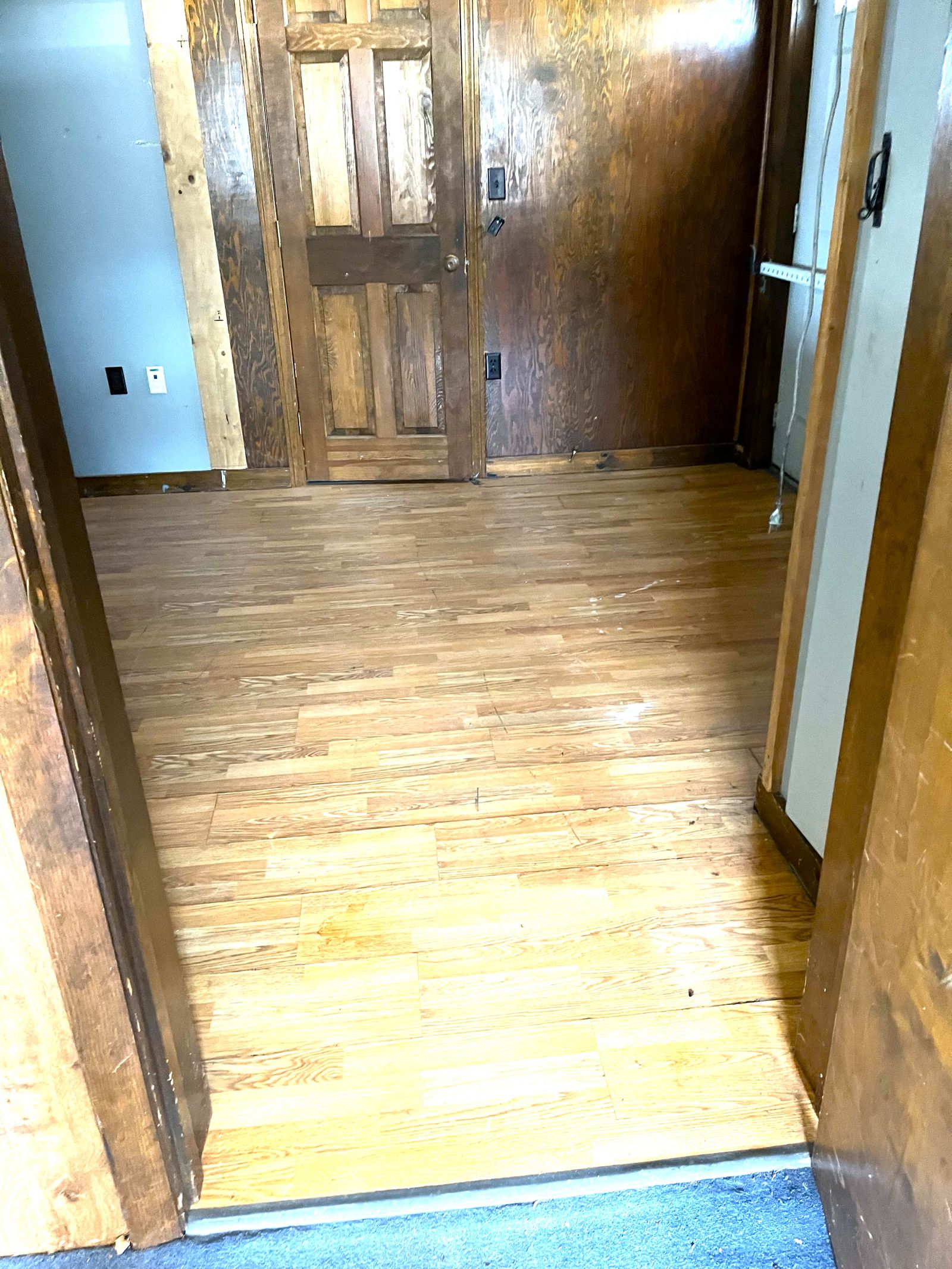 Photo 16 of 22 Huckins Rd