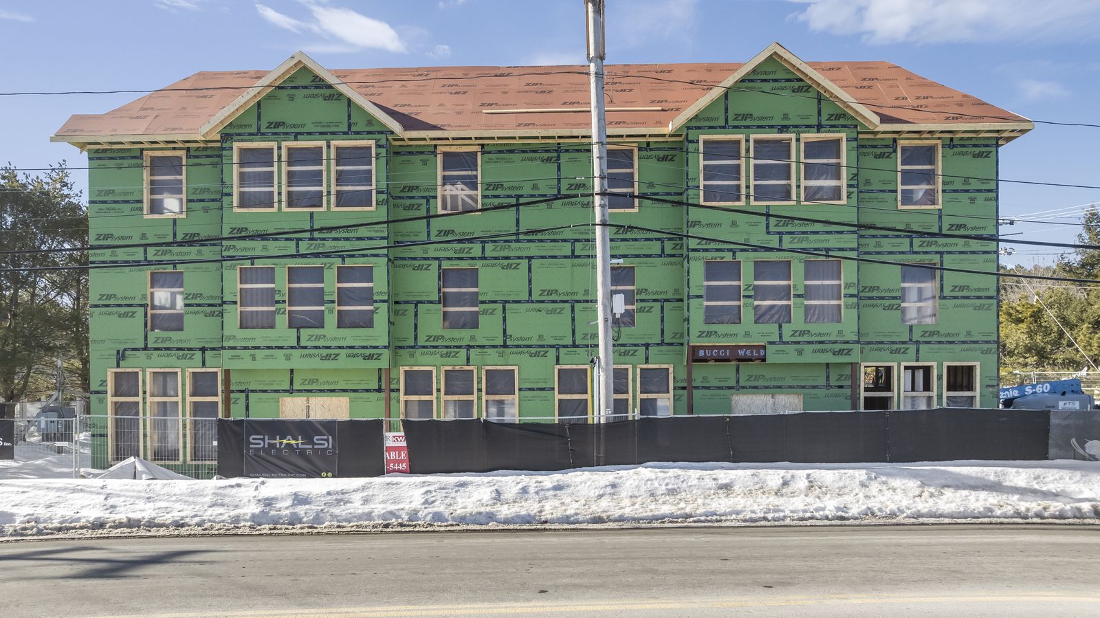 Photo 8 of 39 Hillside Ave