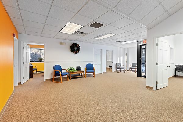 4 Industrial Pkwy
