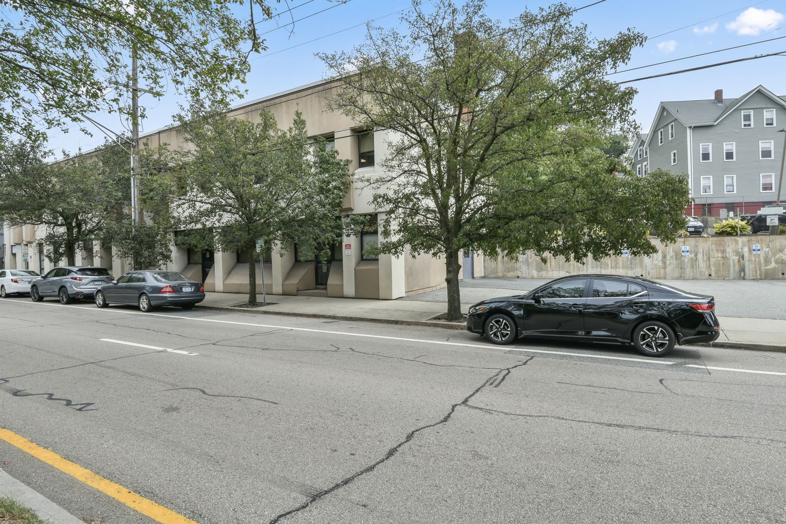 Photo 9 of 845 N Main St