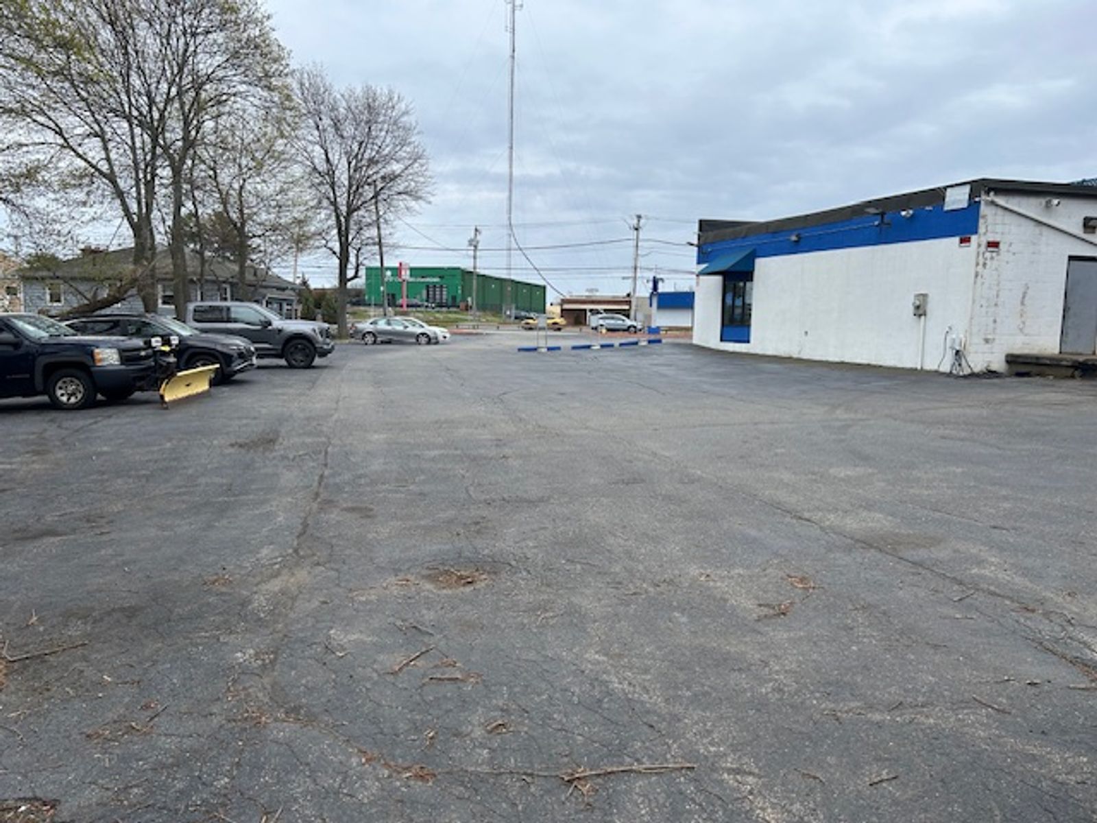 Photo 4 of 296 Highland Ave