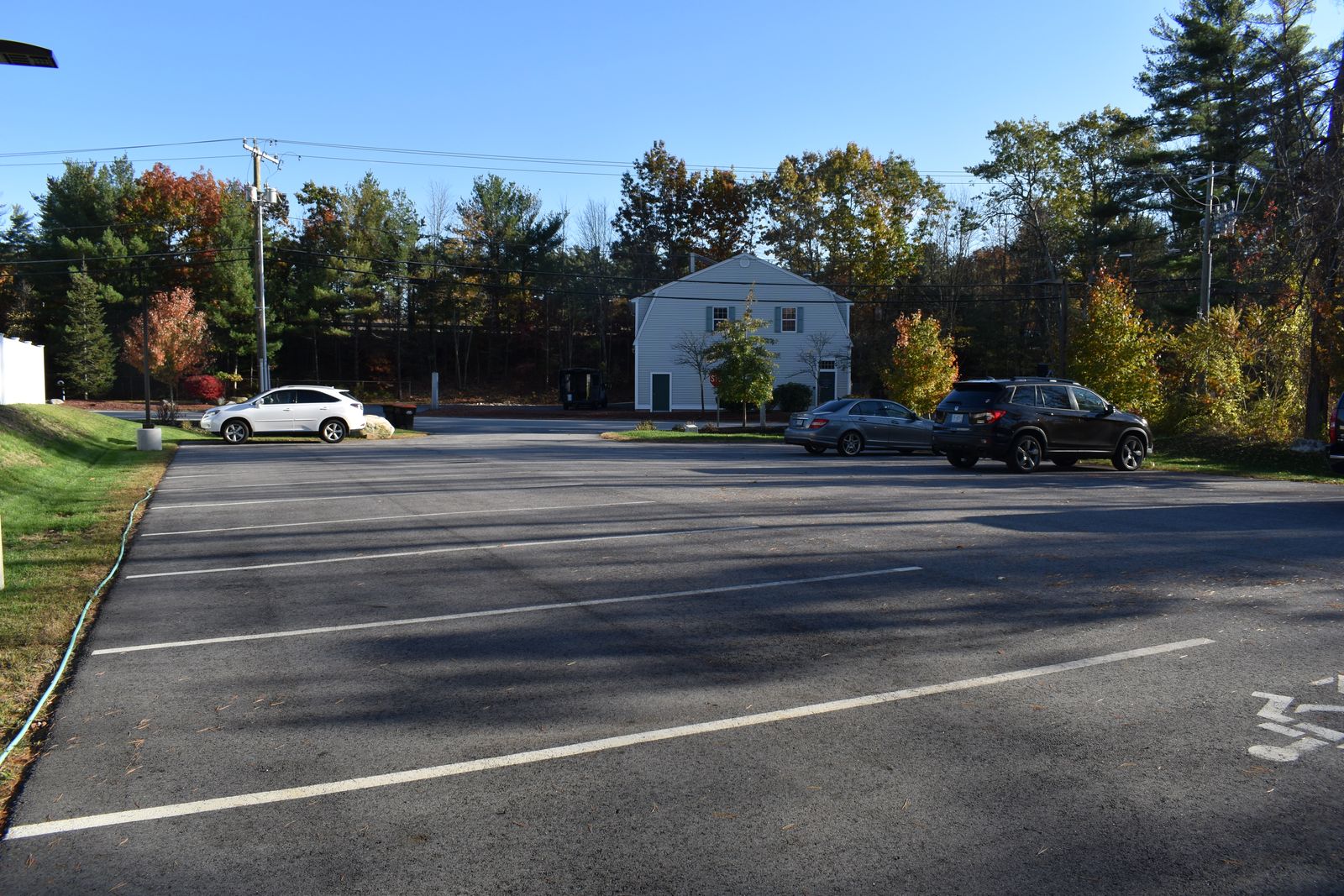 Photo 11 of 254 Rockingham Road - Auburn, NH 03032