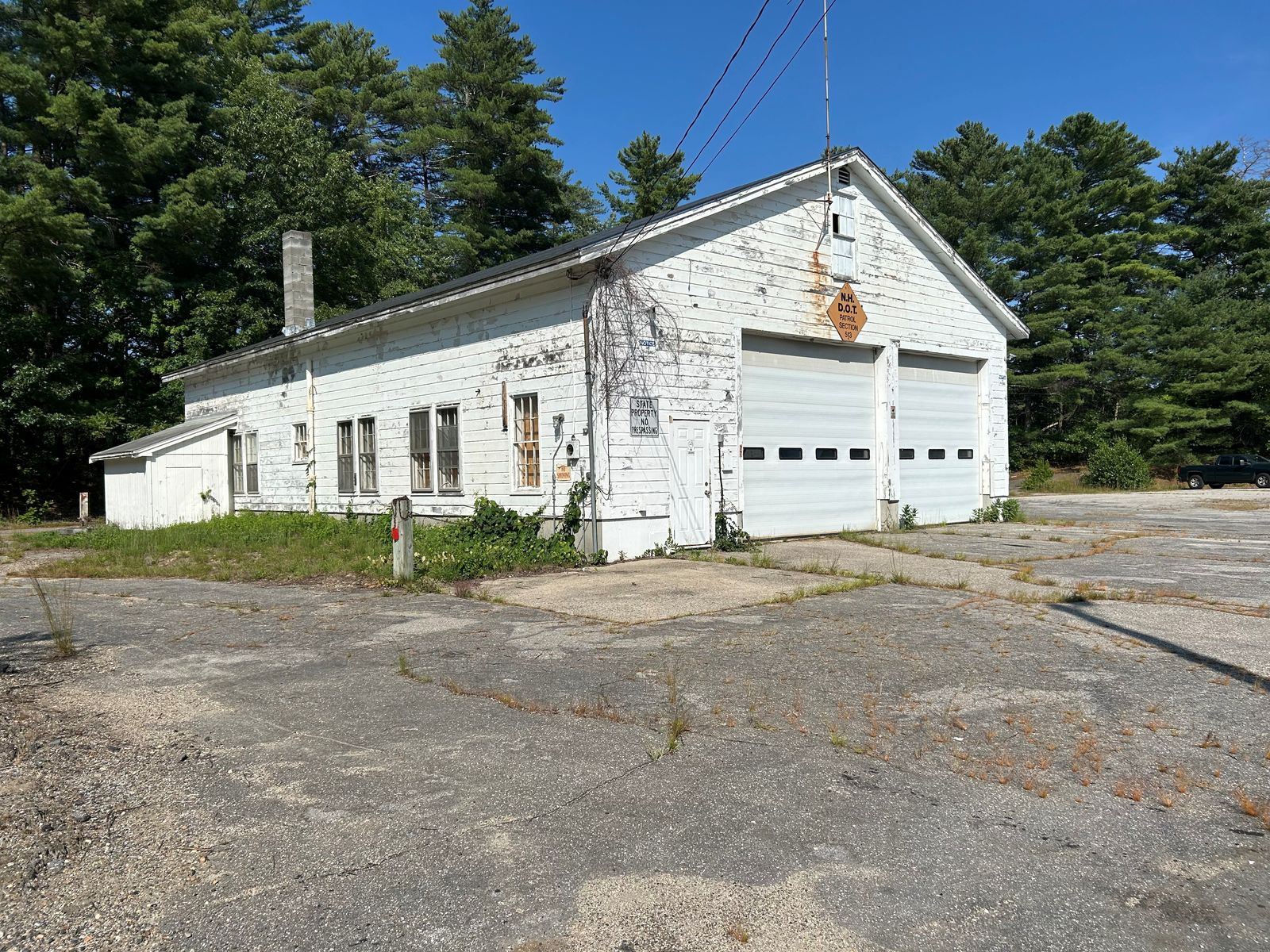 Photo 1 of 75 NH-27