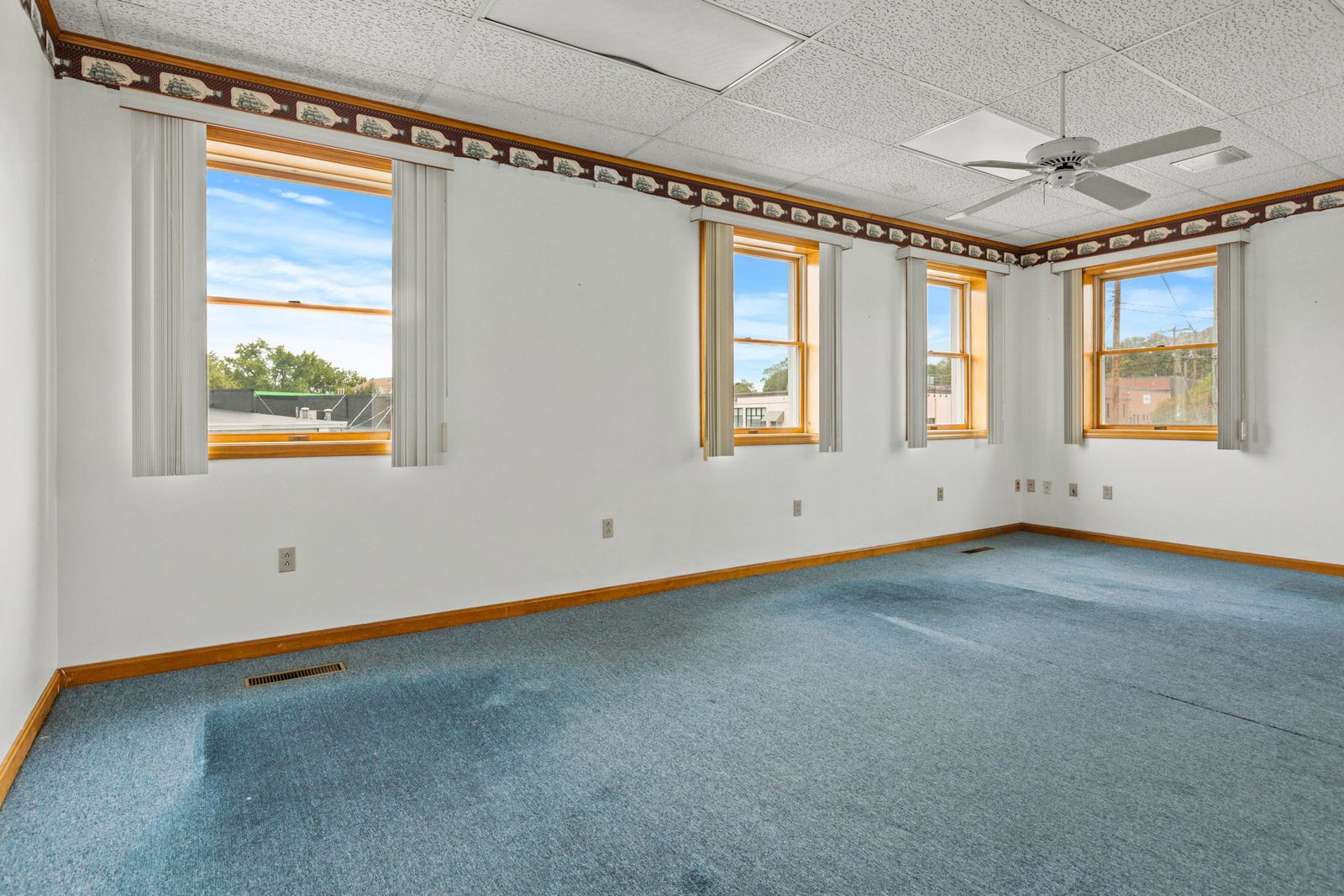 Photo 5 of Versatile Office Space