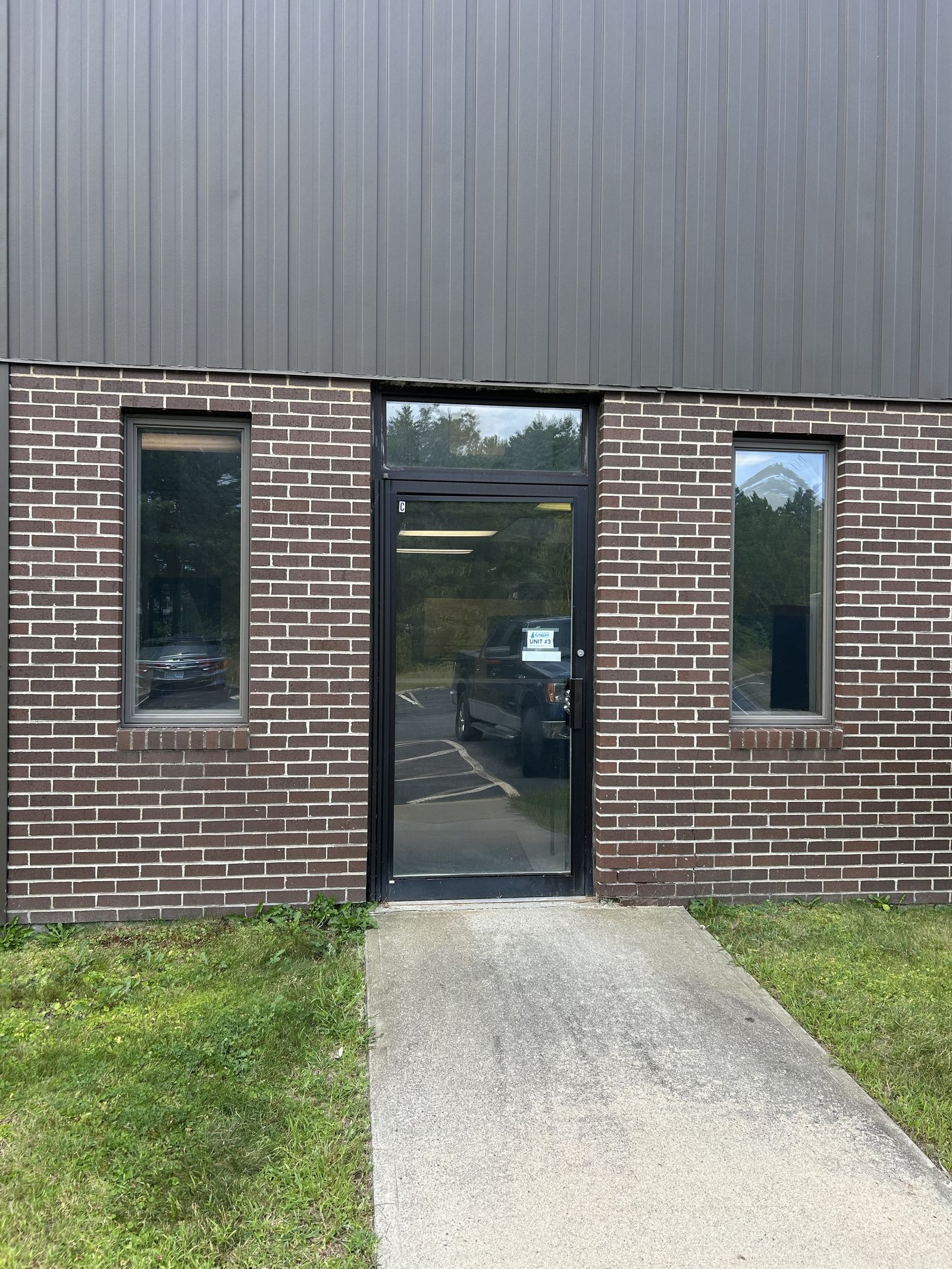 Photo 1 of 172 Pembroke Rd