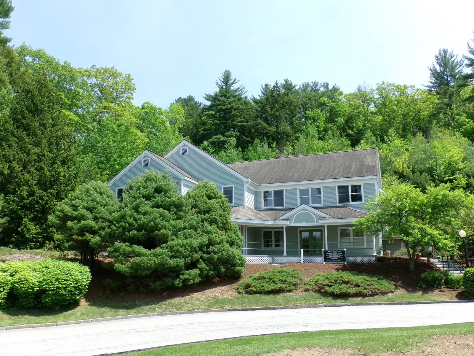 Photo 36 of 401 Gilford Ave, Unit: 122