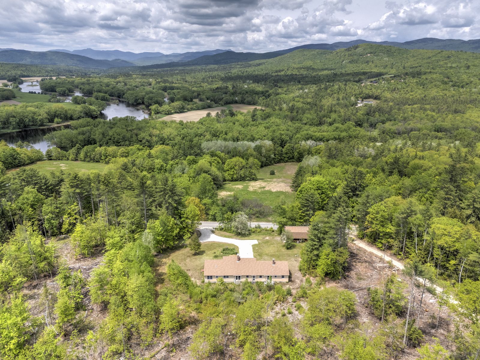 Photo 102 of 2139 Intervale Rd