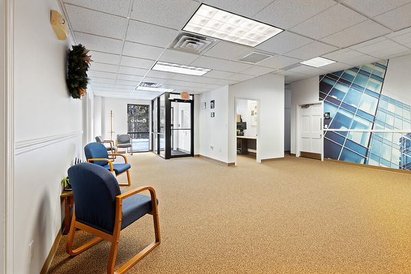 4 Industrial Pkwy