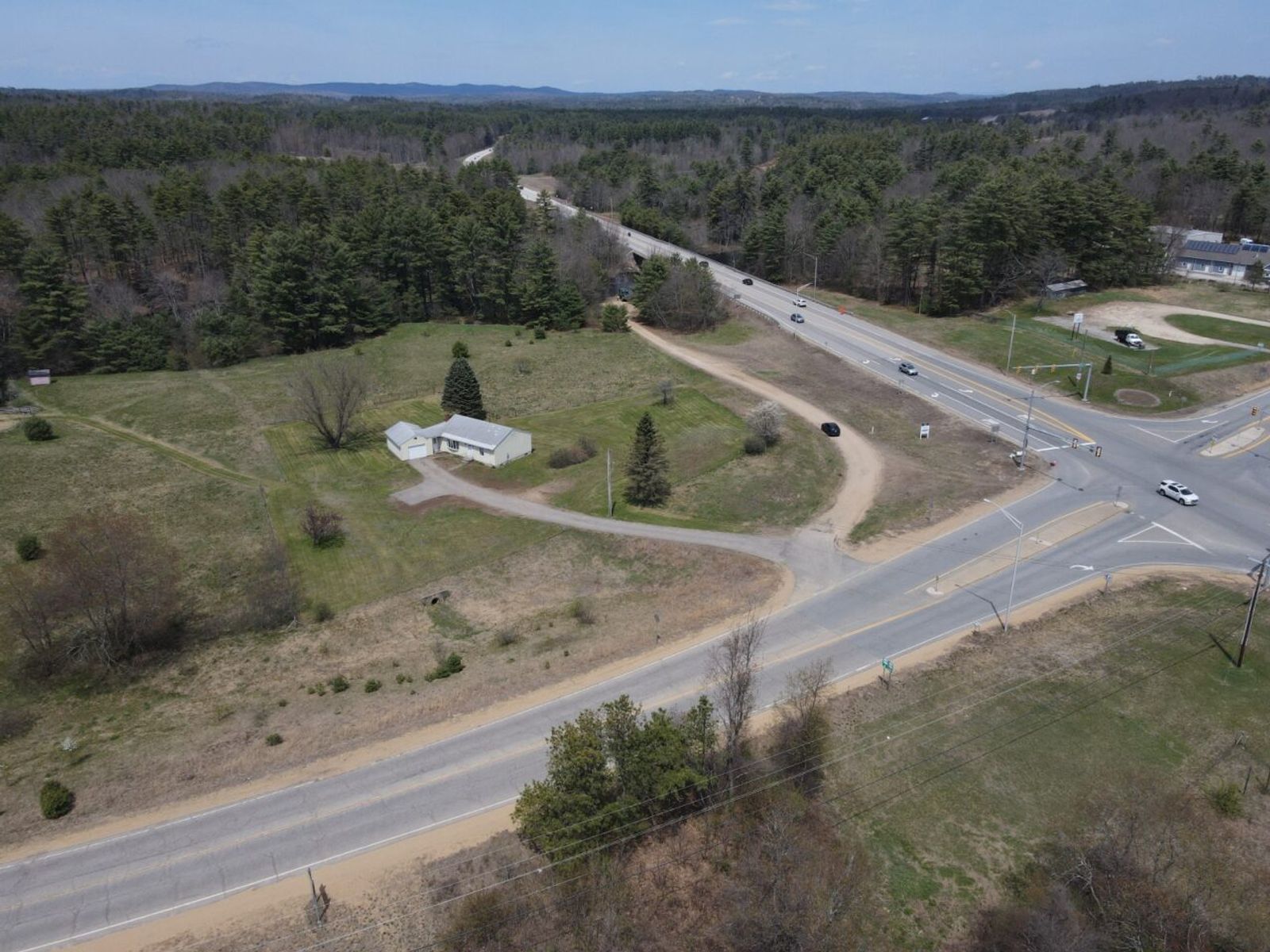 Photo 8 of 39 Route 129
