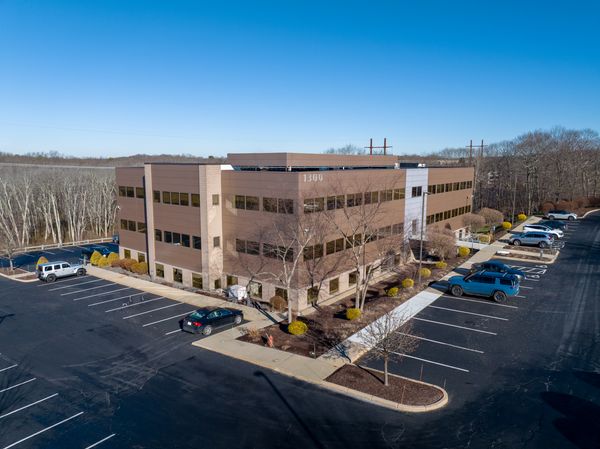 1300 Highland Corporate Dr