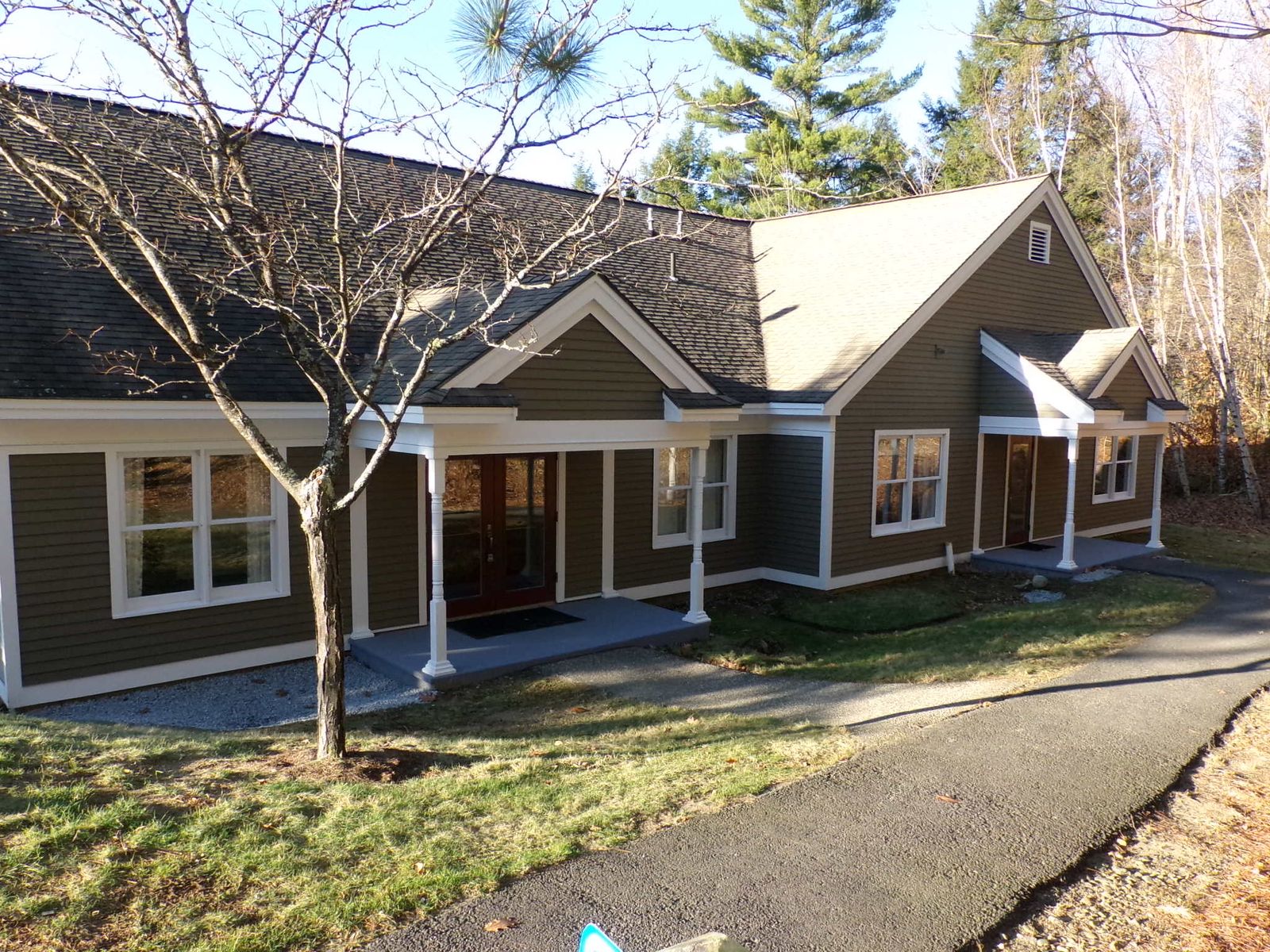 Photo 23 of 401 Gilford Ave, Unit: 122