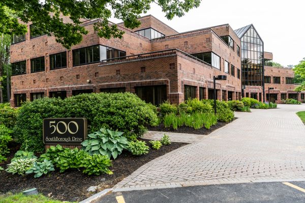 500 Southborough Dr