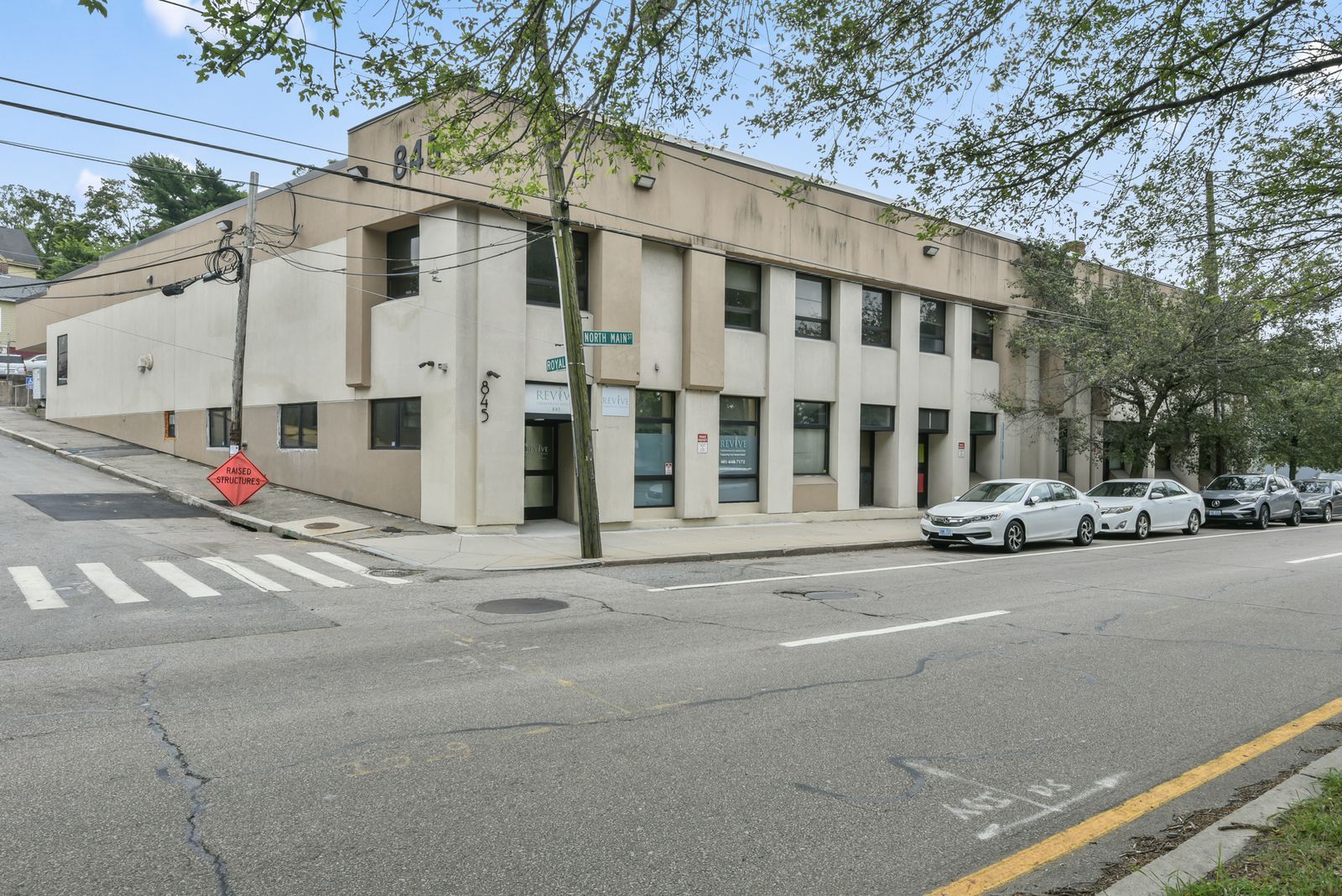Photo 1 of 845 N Main St