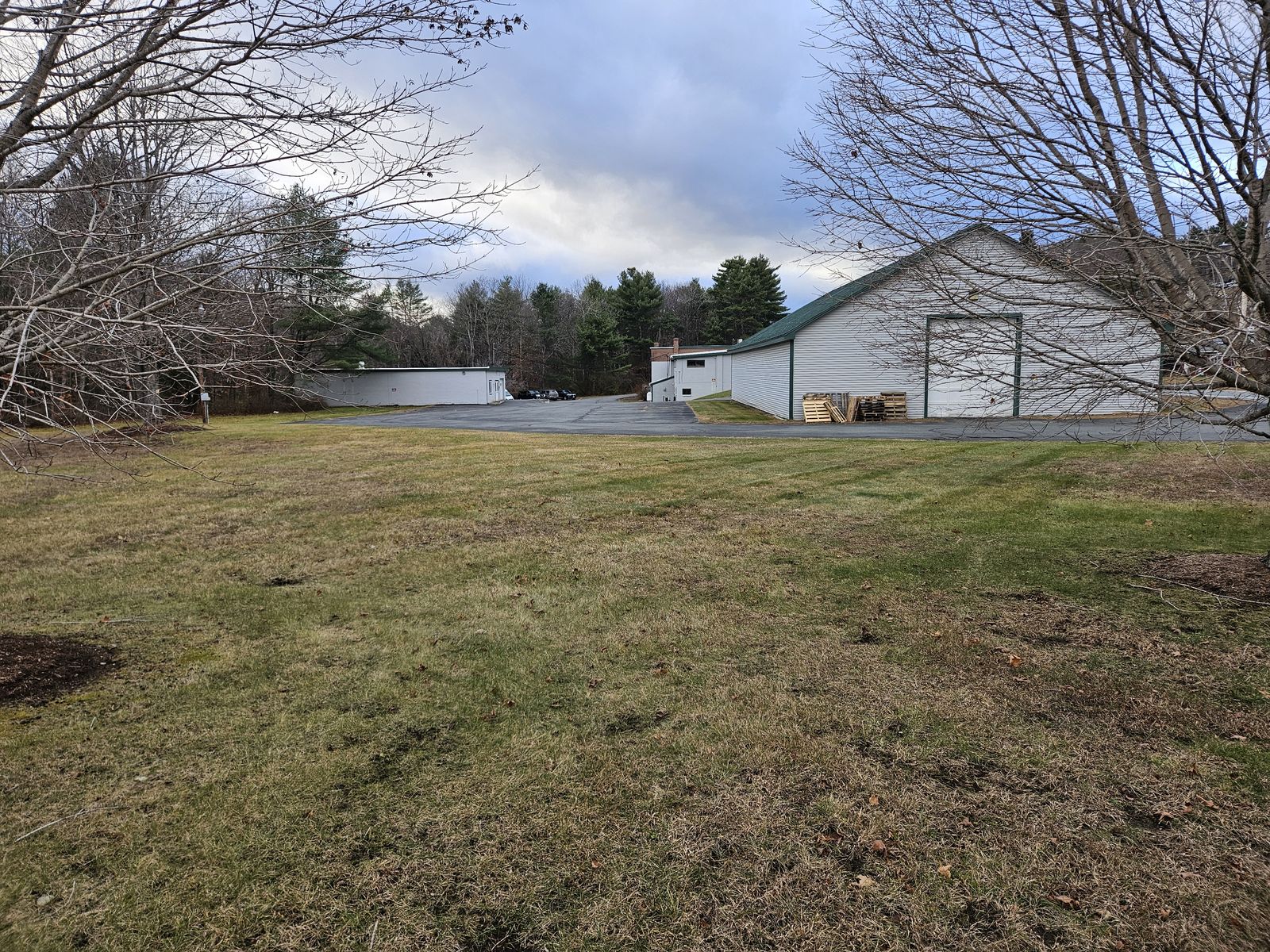 Photo 26 of 240 Meriden Rd