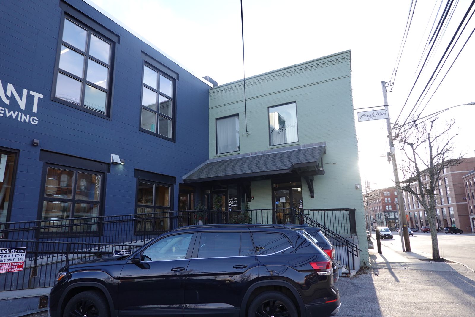 Photo 2 of 250 Commercial St